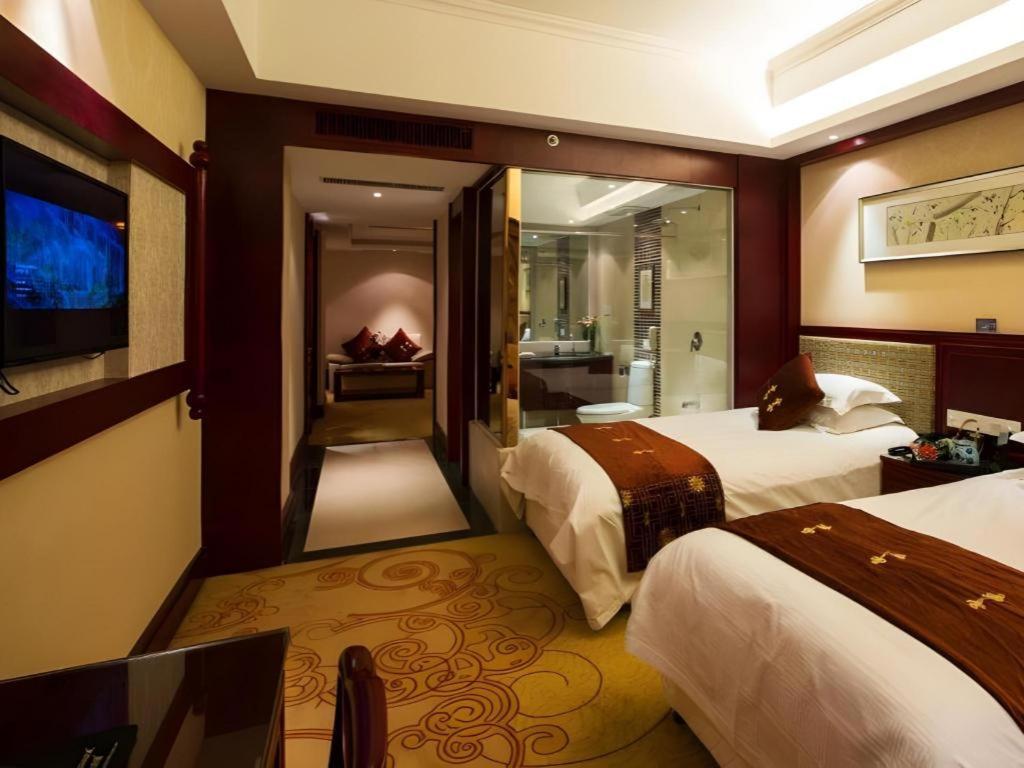 Feicheng Blossom Hotel Dış mekan fotoğraf
