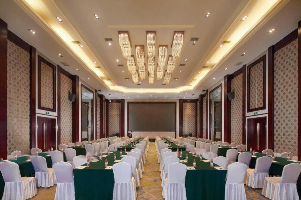 Feicheng Blossom Hotel Dış mekan fotoğraf