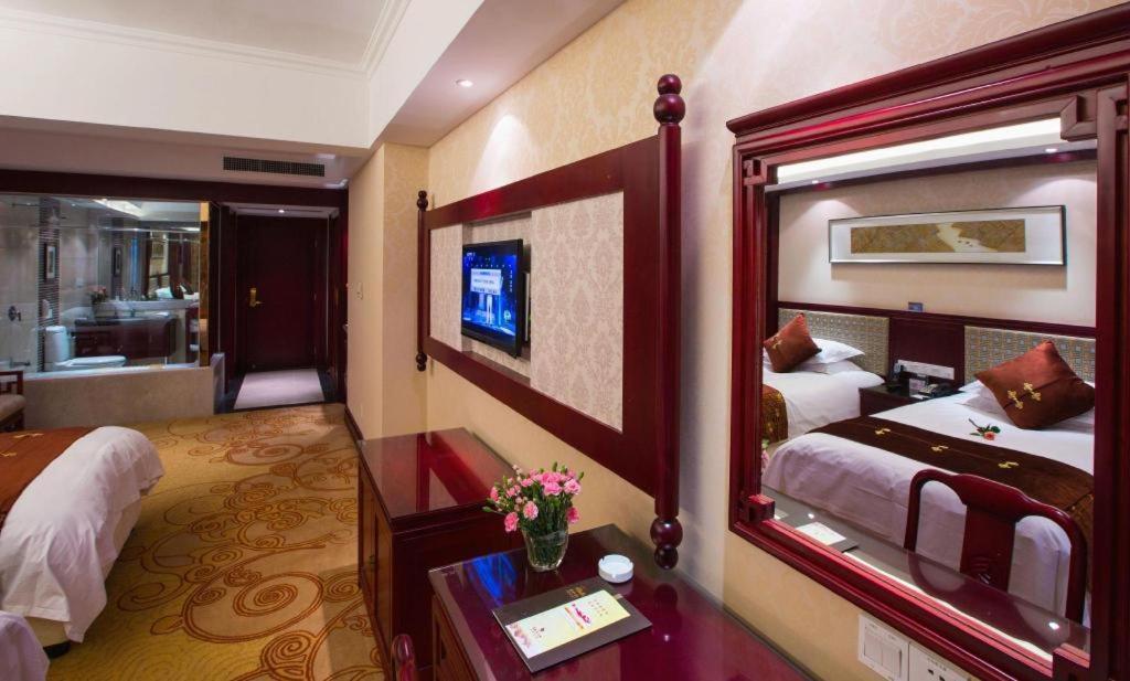 Feicheng Blossom Hotel Dış mekan fotoğraf