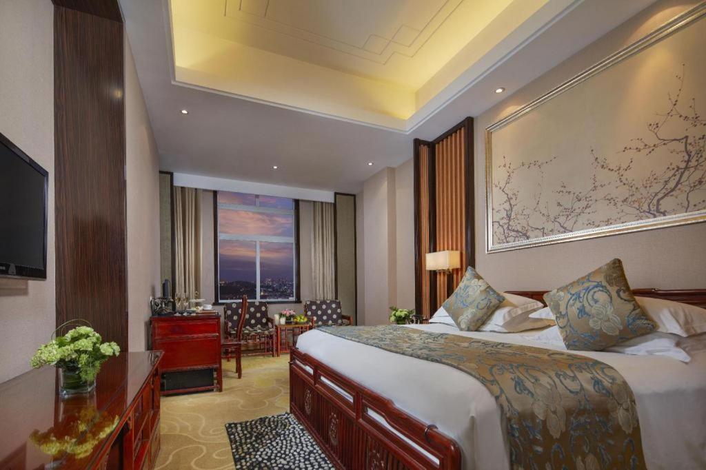 Feicheng Blossom Hotel Dış mekan fotoğraf