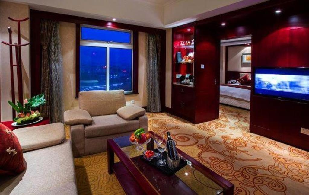 Feicheng Blossom Hotel Dış mekan fotoğraf