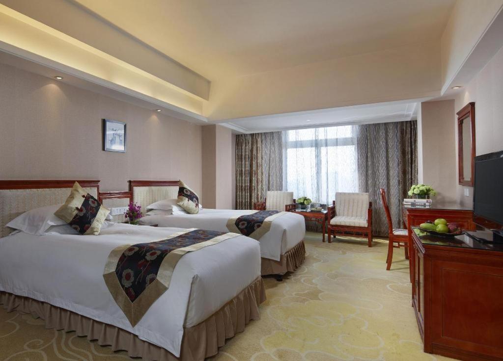 Feicheng Blossom Hotel Dış mekan fotoğraf